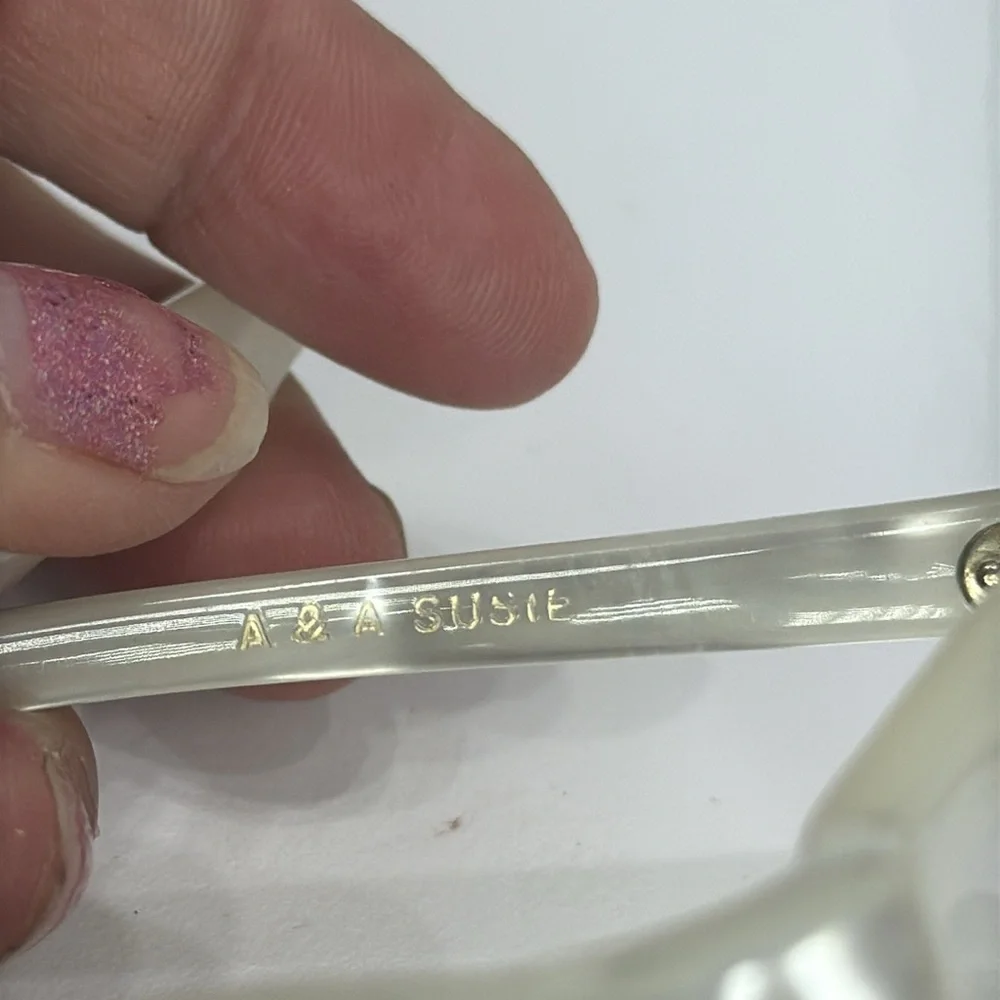 (Z6) FRAME FRANCE, vintage pearly white glasses for girls